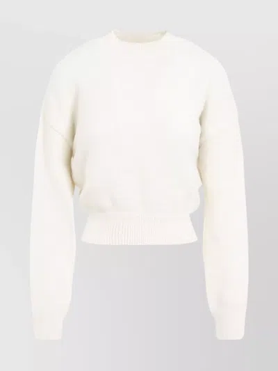 Jacquemus Alpaca Wool Blend Cropped Pullover In Beige