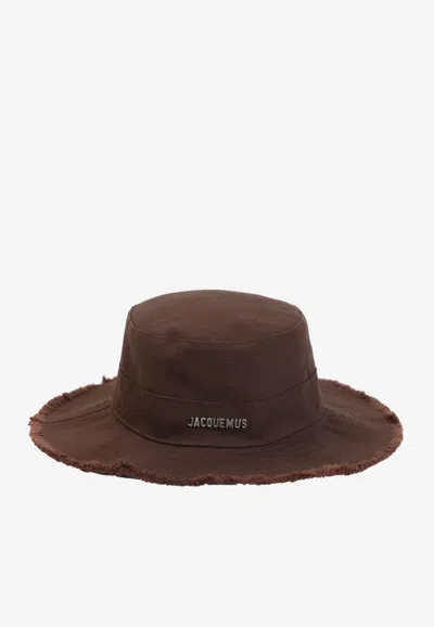 Jacquemus Artichaut Frayed Expedition Bucket Hat In Brown