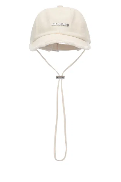 Jacquemus Artichoke Statement Cap In Offwhite