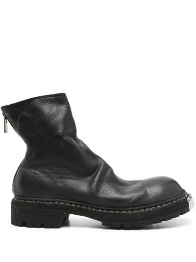 Guidi Gr06v. Horse In White