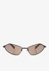 Jacquemus Bambino Cat-eye Sunglasses In Gray