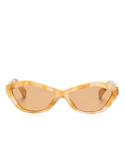 Jacquemus The Bambino Sunglasses In Neutrals
