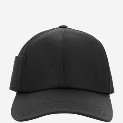 Jacquemus Baseball Cap With Logo In Black