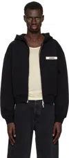 Jacquemus The Gros Grain Zip-up Hooded Sweatshirt In 990 Black