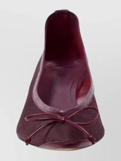 Jacquemus Braided Low Heeled Pointed Pumps In Burgundy