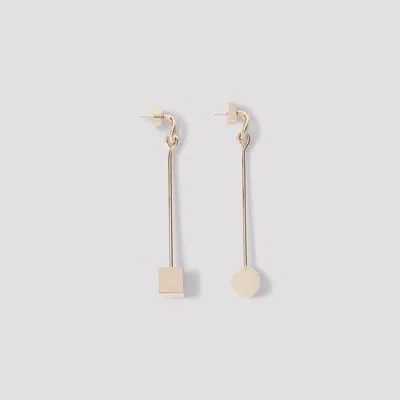 Jacquemus Asymmetric Drop Earrings In Gold
