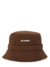 Jacquemus Le Bob De-nmes Bucket Hat In Burgundy