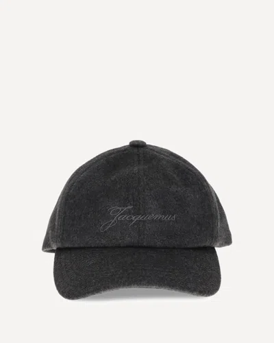 JACQUEMUS CACHEMIRO BASEBALL CAP
