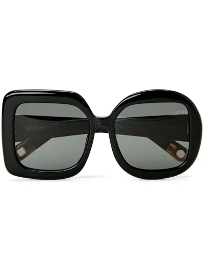 Jacquemus Carré Sunglasses In Black