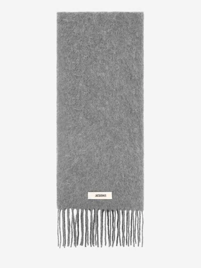 Jacquemus Carro Scarf In Gray