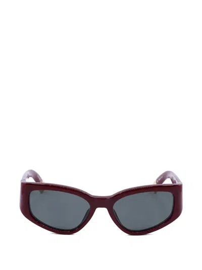 Jacquemus Cat-eye Sunglasses In Burgundy