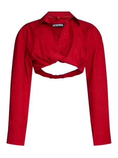 Jacquemus Cropped Cotton Poplin Shirt With Twist Detailing In Red