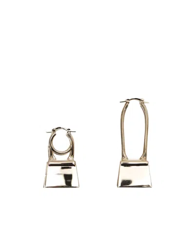 Jacquemus Chiquito Noeud Asymmetric Earrings In White