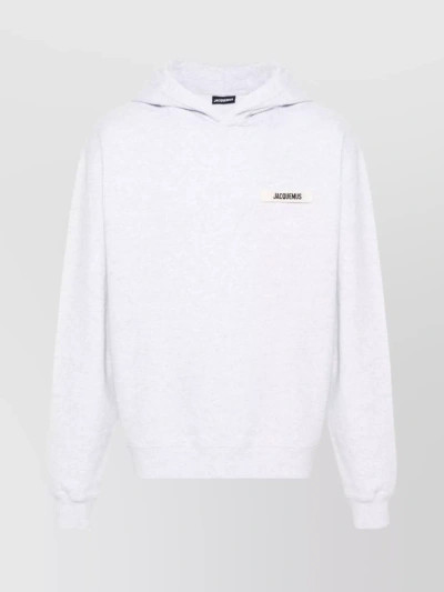 Jacquemus Le Gros Grain Embroidered-logo Hoodie In Grey
