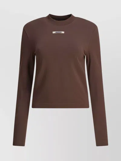 Jacquemus Crew Neck Long Sleeve Ribbed Neckline Tops In Brown
