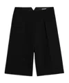 Jacquemus Curved Bermudas In Black