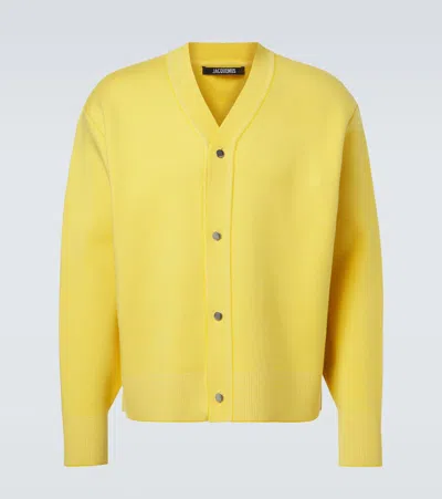 Jacquemus Doppio V-neck Button-fastening Cardigan In Yellow