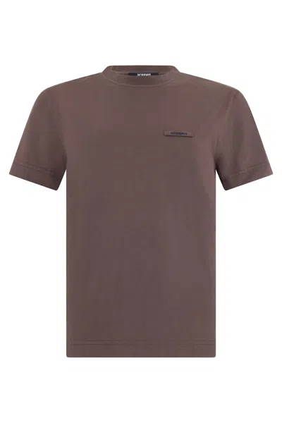 Jacquemus Elegant Crewneck Short-sleeve Cotton T-shirt In Brown