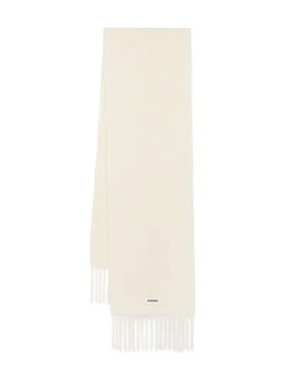 JACQUEMUS JACQUEMUS FRINGED EDGE LOGO PATCH