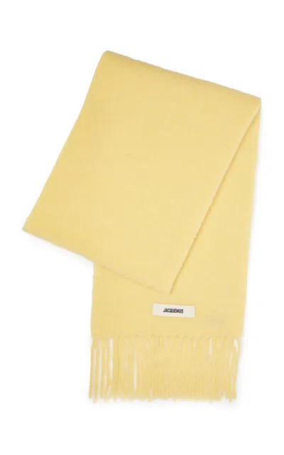 Jacquemus Fringed Knit Wool-blend Scarf In Yellow