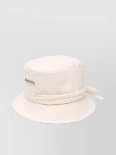 Jacquemus Gadjo Bow Detail Wide Brim Hat In Neutrals