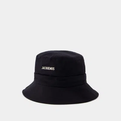 Jacquemus Gadjo Bucket Hat In Black