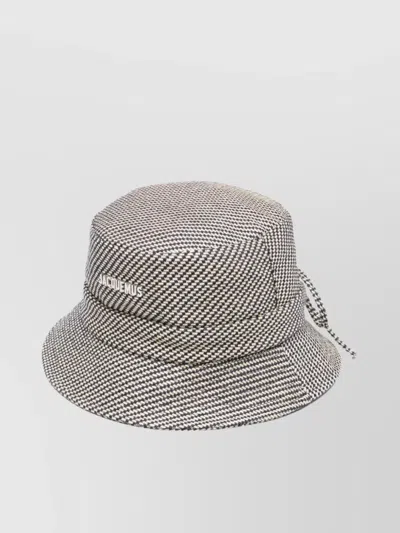 Jacquemus Gadjo Patterned Bow Detail Wide Brim Hat In Gray