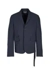 Jacquemus La Veste Piccinni Belted Jacket Featuring Notch Lapels In Darknavy
