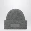Jacquemus Grey Ribbed Wool-blend Beanie Women In Gray