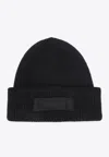 Jacquemus Gros Grain Knitted Beanie In Black