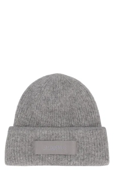 JACQUEMUS JACQUEMUS GROS GRAIN KNITTED BEANIE