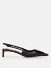 Jacquemus Pointed Toe Pumps With Geometric Embellishments In Schwarz