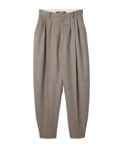 Jacquemus High-waisted Button-detail Trousers In Gray