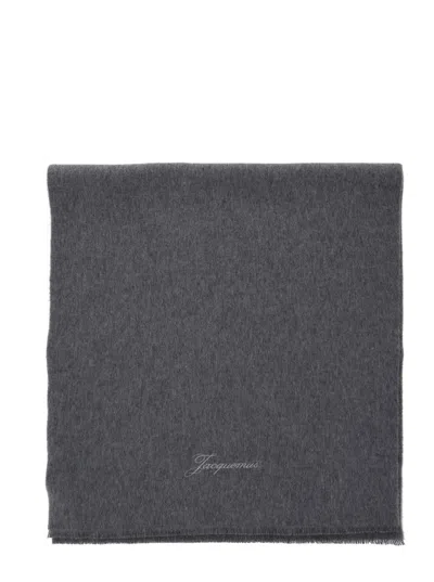 Jacquemus Men L Echarpe Tailleur In Gray