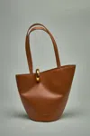 Jacquemus Le Bambola Moyen Leather Shoulder Bag In Brown