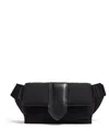 Jacquemus La Banane Bambino Belt Bag In Black