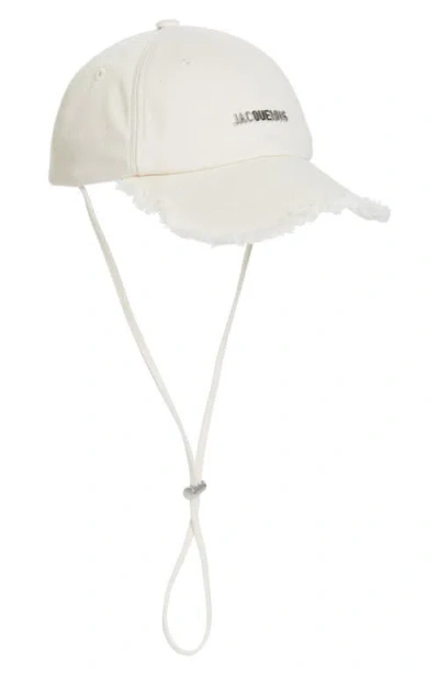 Jacquemus Jacquemu La Casquette Artichaut Fringe Baseball Cap In Off-white