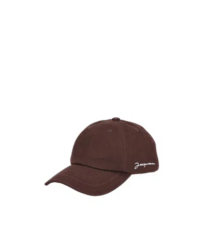 Jacquemus Brown Hat With Iconic Logo On The Side In Red