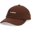 Jacquemus La Casquette Gadjo Baseball Cap In Brown