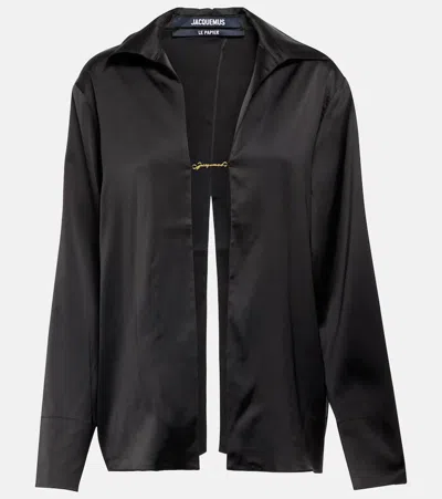 Jacquemus Gold Toned Logo Link Satin Shirt In Black
