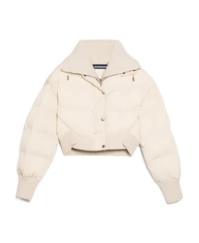 Jacquemus La Doudoune Caraco Puffer Jacket In White
