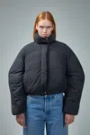 Jacquemus La Courte Caraco Puffer Jacket In Black