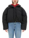 Jacquemus La Doudoune Courte Caraco Down Jacket In Black