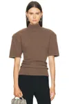 Jacquemus Ribbed Slim-fit Mock-neck Short-sleeve Wool-cashmere Jersey In Brown
