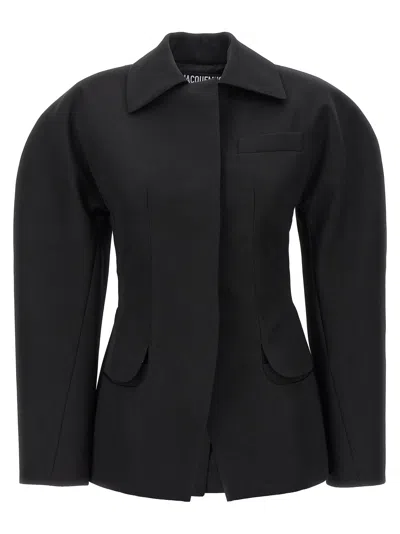 Jacquemus Belted Backless Casual Jacket In Black