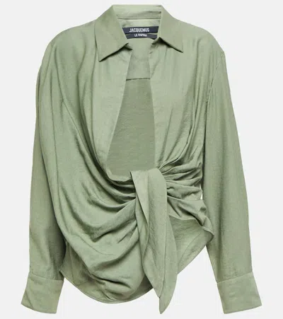 Jacquemus Bahia Knotted Draped Twill Shirt In Khaki