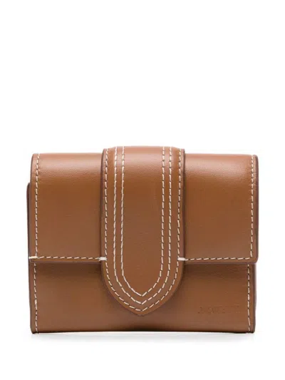 Jacquemus Tri-fold Leather Wallet Contrast Stitching In Brown