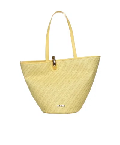Jacquemus Le Bambola Handbag In Yellow