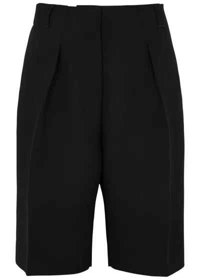 Jacquemus Le Bermuda Ovalo Shorts In Black