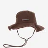 Jacquemus Mens Brown Le Bob Artichaut Logo-plaque Cotton Bucket Hat In Brown
